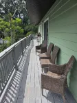 The Avocado House - 10 Foot Deep Pool Peaceful Cul-de-Sac Waterfront Village