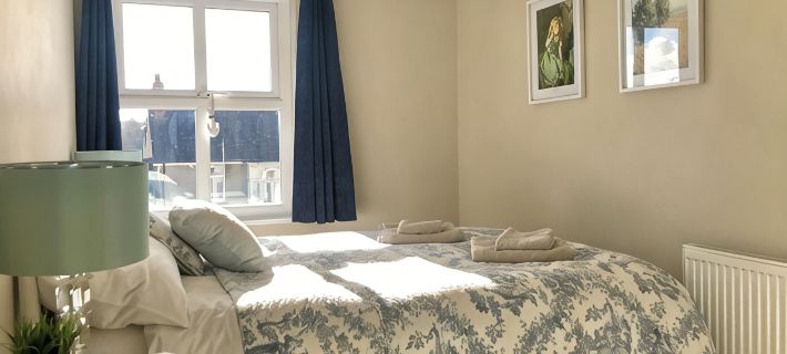 Cosy townhouse in heart of Pembroke. Sleeps 4, pet-friendly! Hotels in Pembroke