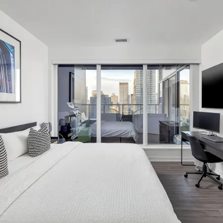 Luxury Penthouse DT | 3 Beds | Outdoor Fire & BBQ