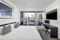 Luxury Penthouse DT | 3 Beds | Outdoor Fire & BBQ - บังกะโล