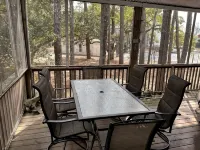 Anchored At Last 3-bed Condo Kill Devil Hills w/ Large Deck and View of the Pool - Homestays