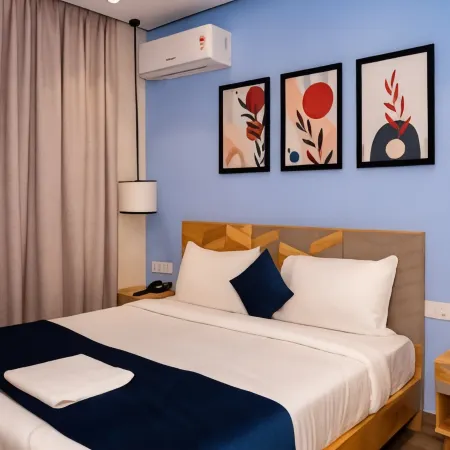 Palm Regal Resort