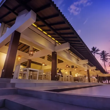Pegasus Reef - A Beach Resort in Colombo