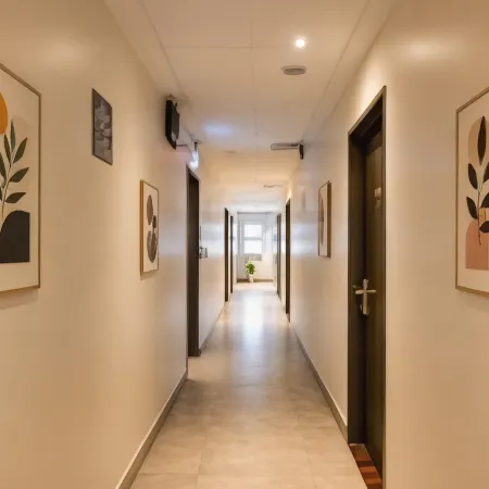 H Hotel