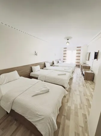 Toprak Hotel