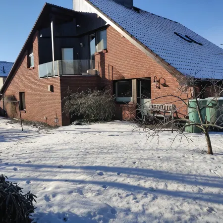 Hamburg Rahlstedt / Farmsen, small but very fine Отели рядом с достопримечательностью «Станция метро "Букхорн"»
