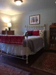 A perfect, quiet baseball rental in the woods near Cooperstown, NY - Wifi