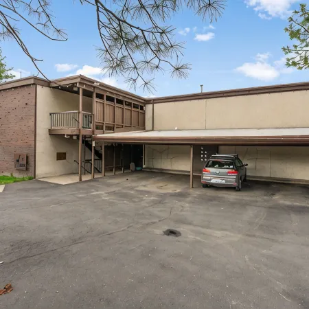 Penthouse in Browne’s Addition – 3Br/3BA, Views, Sauna, Two Balconies, 2,400 SF,