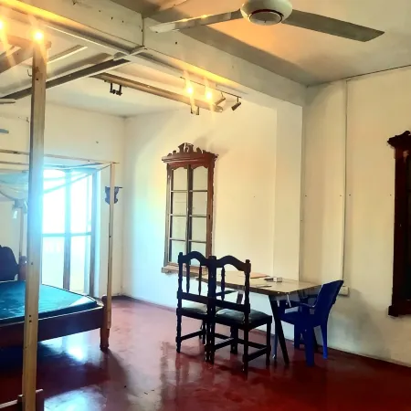 Mamdali Guest House