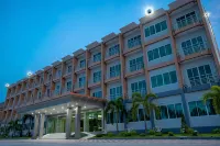 O2 Hotel Lopburi - Mountain view