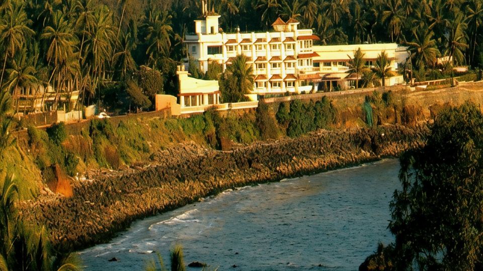 Mascot Beach Resort