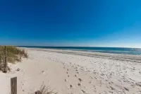 Horizon 22 - Beach Pool Dining Fun - Apartments