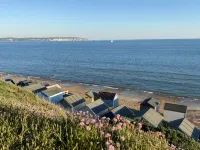 LOVELY 2 BEDROOM COTTAGE, GREAT LOCATION - 3-Star