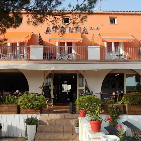 Hôtel Athéna Отели в г. Агд
