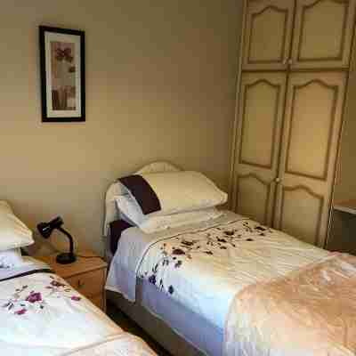 House located in a private maintained estate. Rooms