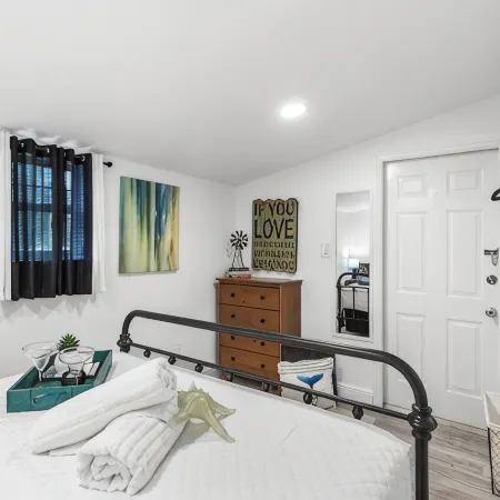 Close to parks, beaches and downtown Naples