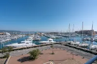 IMPREGNABLE VIEW ON THE PORT OF PLAISANCE - SEA 50 M