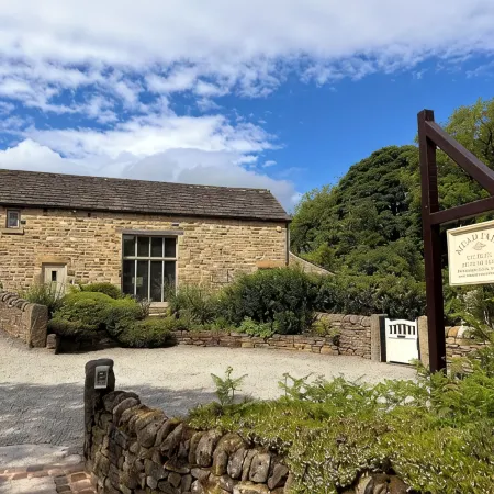 The Oaks - Award Winning Barn Conversion In Hope Village Near To Castleton