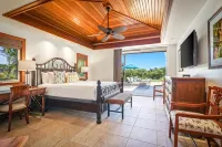 Luxury 4 Bedroom with private pool & Spa - مسبح