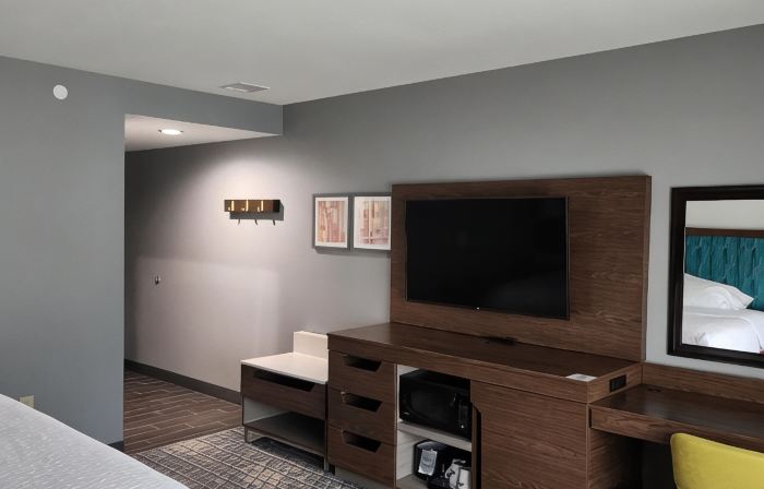 Hampton Inn & Suites Pittsburgh New Stanton