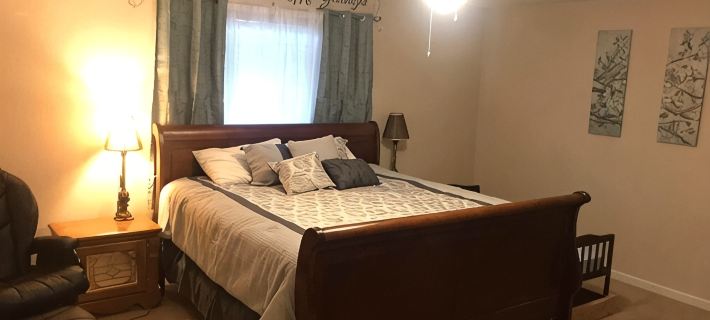 Beautiful 3 bed 2 bath house 2mi from ferry to downtown Seattle Hotels in Kitsap County
