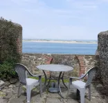 18th Century Cottage On Waterfront, Panoramic Sea Views, Courtyard Garden - Merinäköala