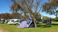 Torquay Foreshore Caravan Park - parking