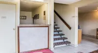 Rodeway Inn - 2-Star