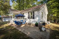 Cozy, Pet Friendly, Professional Host, Convenient Location - 3-Star