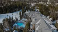 Blackcomb Springs Suites by CLIQUE - Wifi