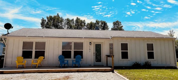 Perfect Location for Your Beach/Lake MI Stay!  You'll Love This Beautiful Home! Hotels in New Buffalo