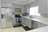Spacious Home* 7 minutes to Disneyland - 2-Star