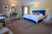 Bridgend Hotel - موقف سيارات