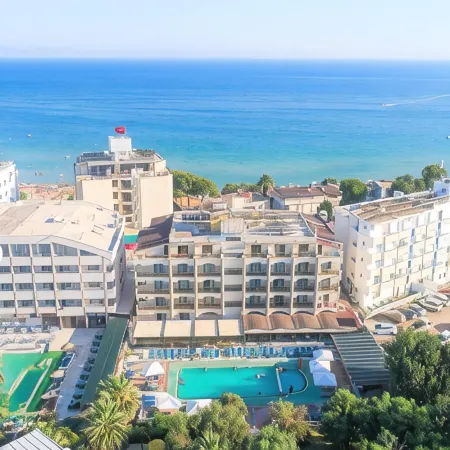 Temple Beach Hotel