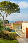 Résidence Lagrange Vacances les Terrasses des Embiez Hotels in Var