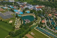 Mediteran Travel Mobile Homes in Camping Terme Čatež - Parkering