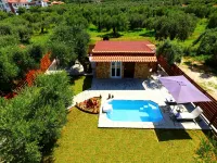 Salonikiou Beach Apartments & Villas - Beach