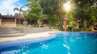 PS Bunaken Resort & Dive - Kolam Renang