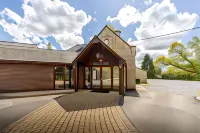 Leigh Park Country House Hotel & Vineyard, BW Signature Collection by Best Western - parking