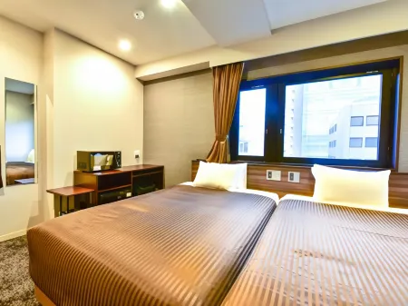 HOTEL LiVEMAX Fukuoka Tenjin West