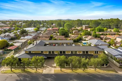 Garden City Motor Inn Hotels in Gumly Gumly