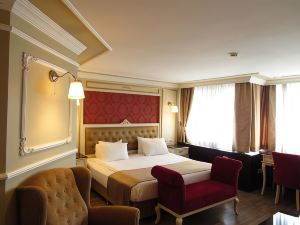 Kadikoy Park Suites