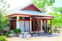 Huen Hug Hod the Resort Hôtels à : Hot