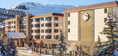 Grand Lodge Condo in the Heart of Mt Cb 1 Bedroom Condo - No Cleaning Fee! by RedAwning Hôtels à : Mount Crested Butte