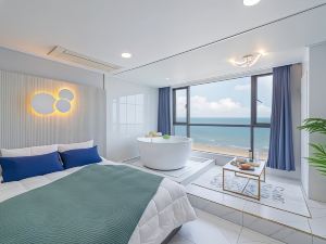 Busan Songjeong Oceanus Pension