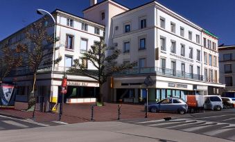 Crystal Hotel