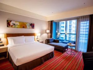 Fullon Hotel Taoyuan Airport Access MRT A8