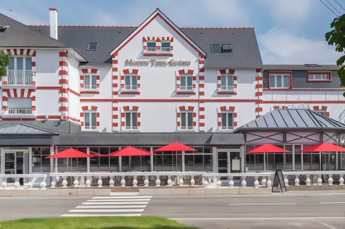 Domaine du Limonay, the Originals Collection Hotels in Cancale