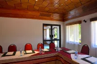 Jacaranda Lake Elementaita Lodge
