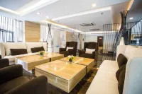 Royale Signature Hotel - breakfast
